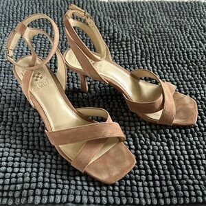 Vince Camuto VV Evinda Beige Tan Heel Sandals